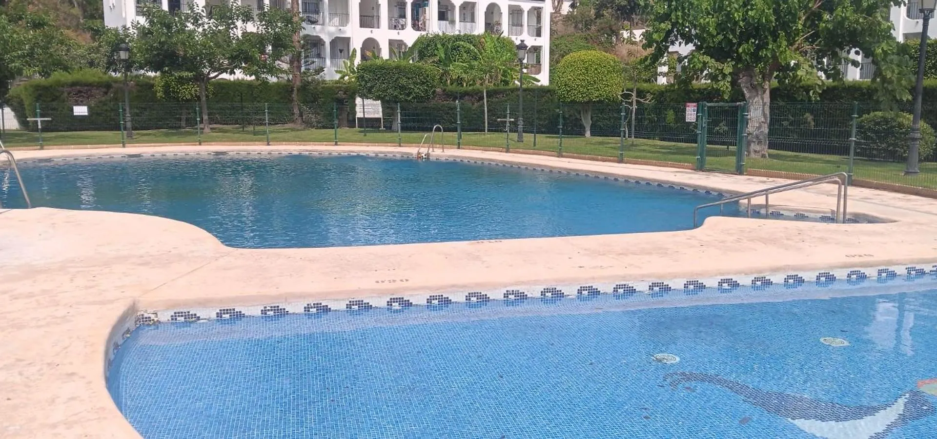 Le Corbusier Pool Ac Parking Benalmadena Andra Lägenhet